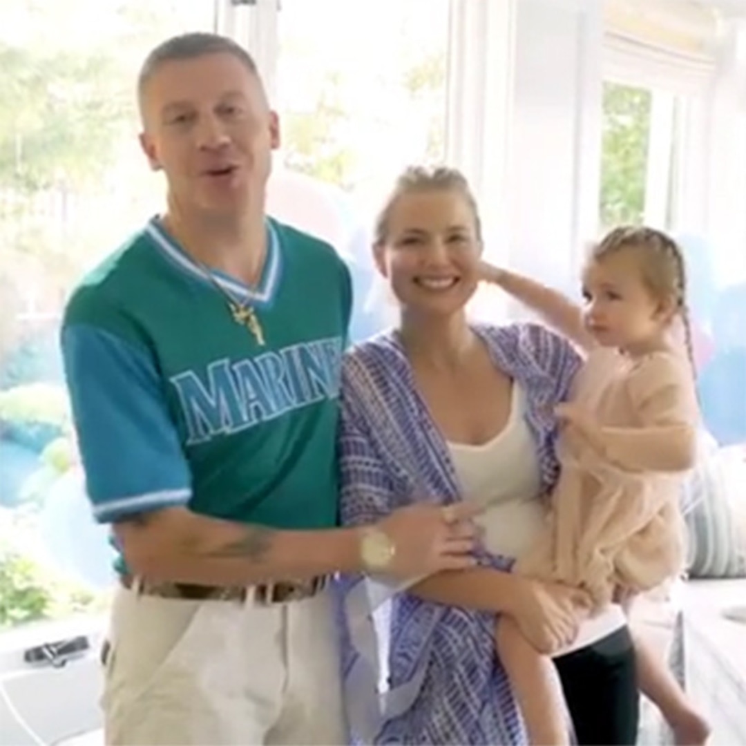 Macklemore Reveals Wife Tricia Is Pregnant With Baby No 2 E Online